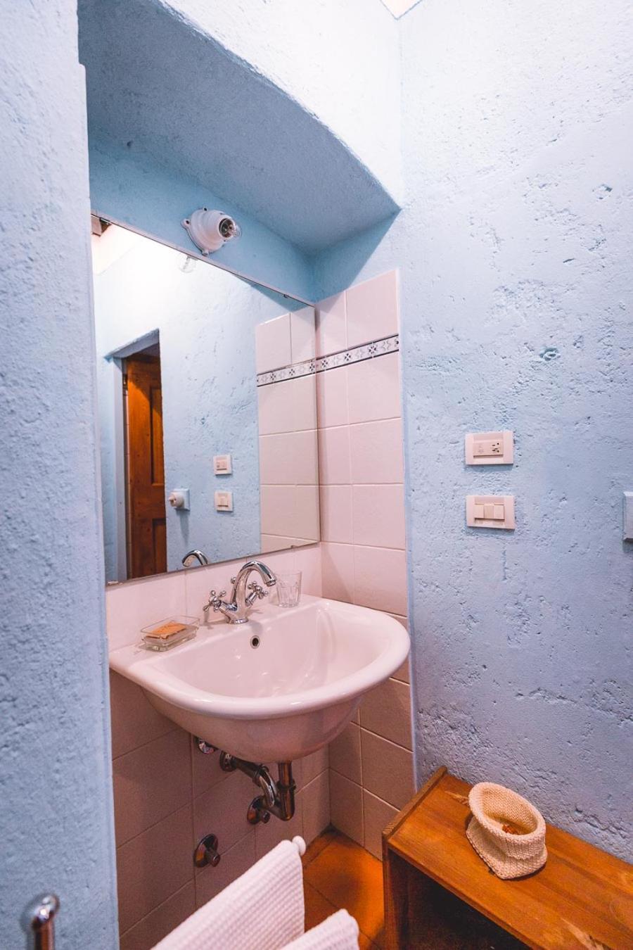 Agriturismo La Costa - Casa Vacanze Rovagnate Exteriör bild