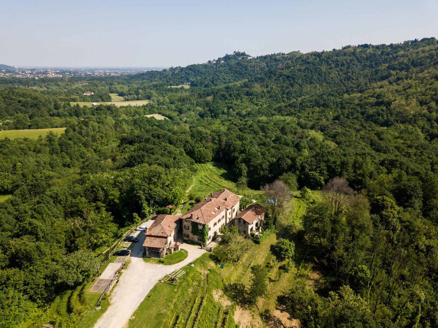 Agriturismo La Costa - Casa Vacanze Rovagnate Exteriör bild