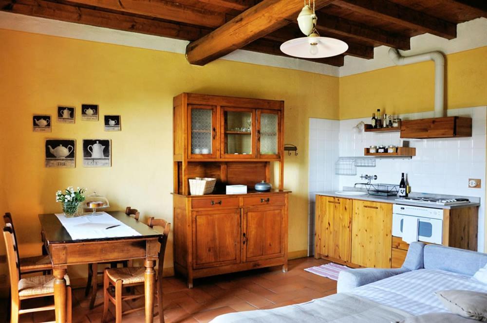 Agriturismo La Costa - Casa Vacanze Rovagnate Exteriör bild