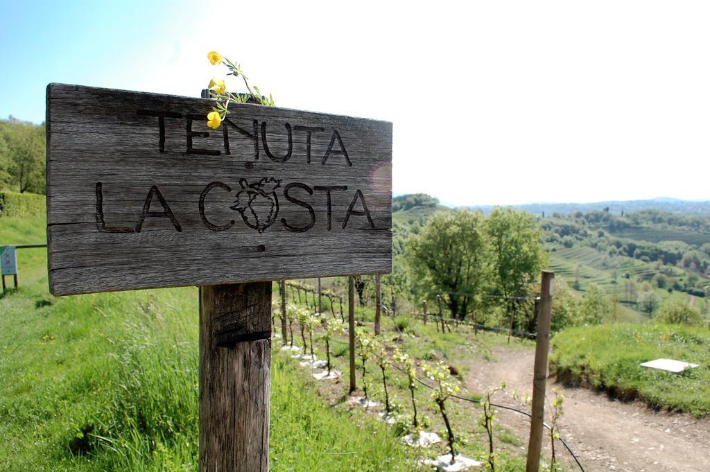 Agriturismo La Costa - Casa Vacanze Rovagnate Exteriör bild