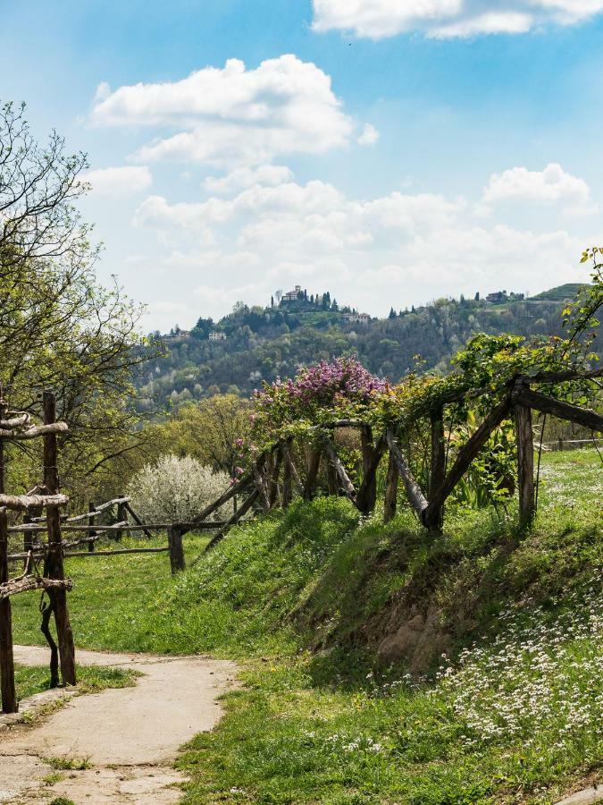 Agriturismo La Costa - Casa Vacanze Rovagnate Exteriör bild